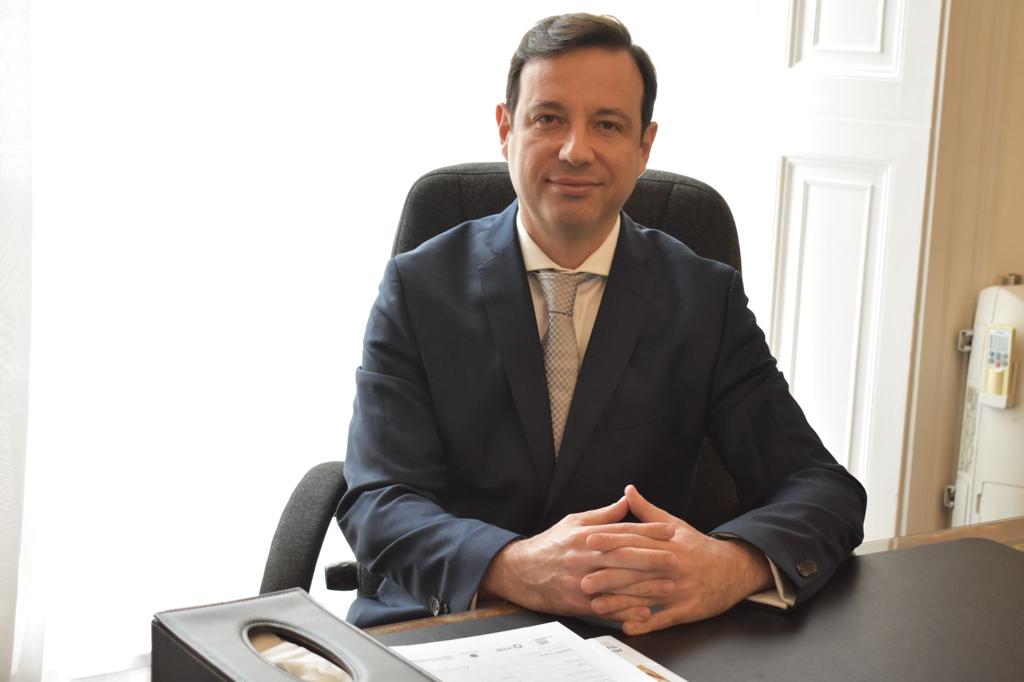 Michalis Vourvachis Plastic Surgeon London